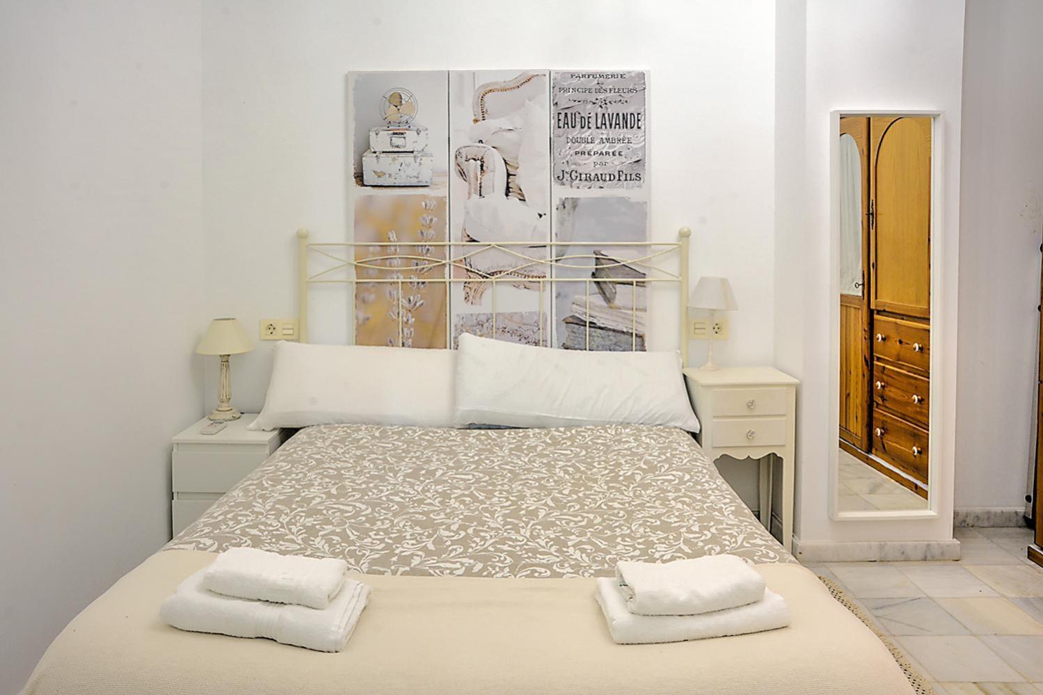 Apartamento En Calle Regla Sanz Sevilha Exterior foto